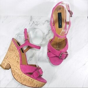 🌸Ann Taylor Hot Pink Suede Cork Heel Wedge (7🌸